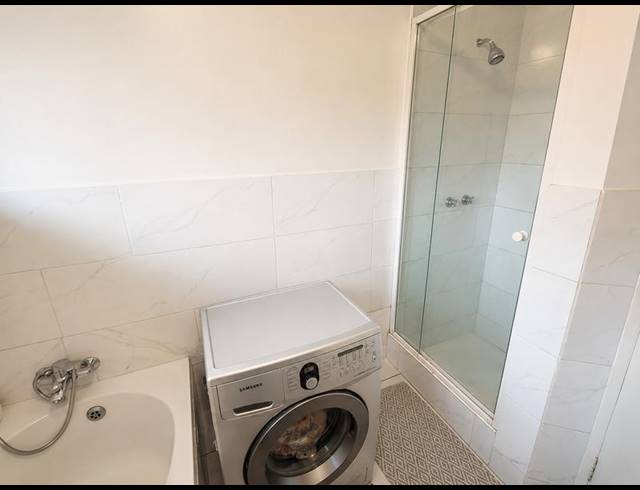 3 BEDROOM APARTMENT FOR SALE IN ZWARTKOP